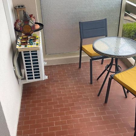 Joli Studio Vue Mer, Piscine, Tennis, Parking Antibes Kültér fotó