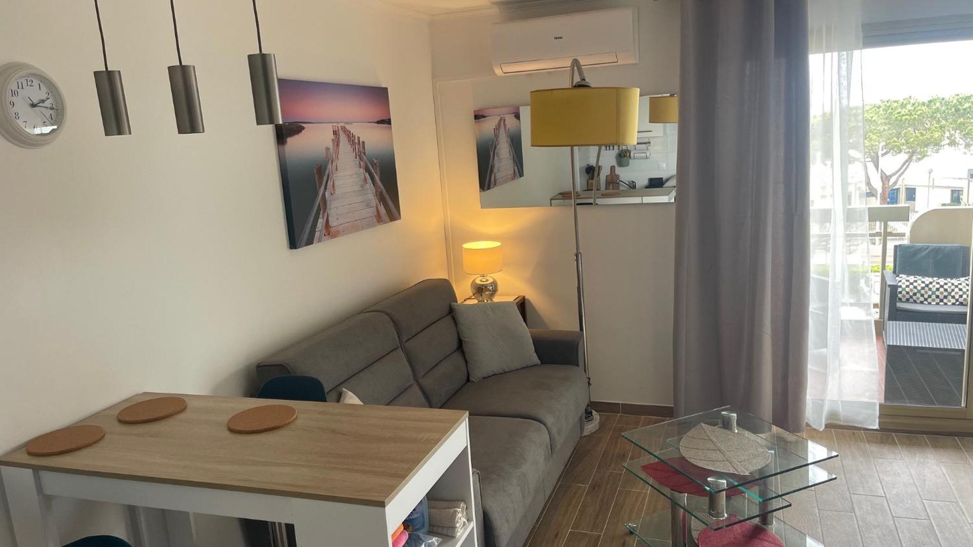 Joli Studio Vue Mer, Piscine, Tennis, Parking Antibes Kültér fotó