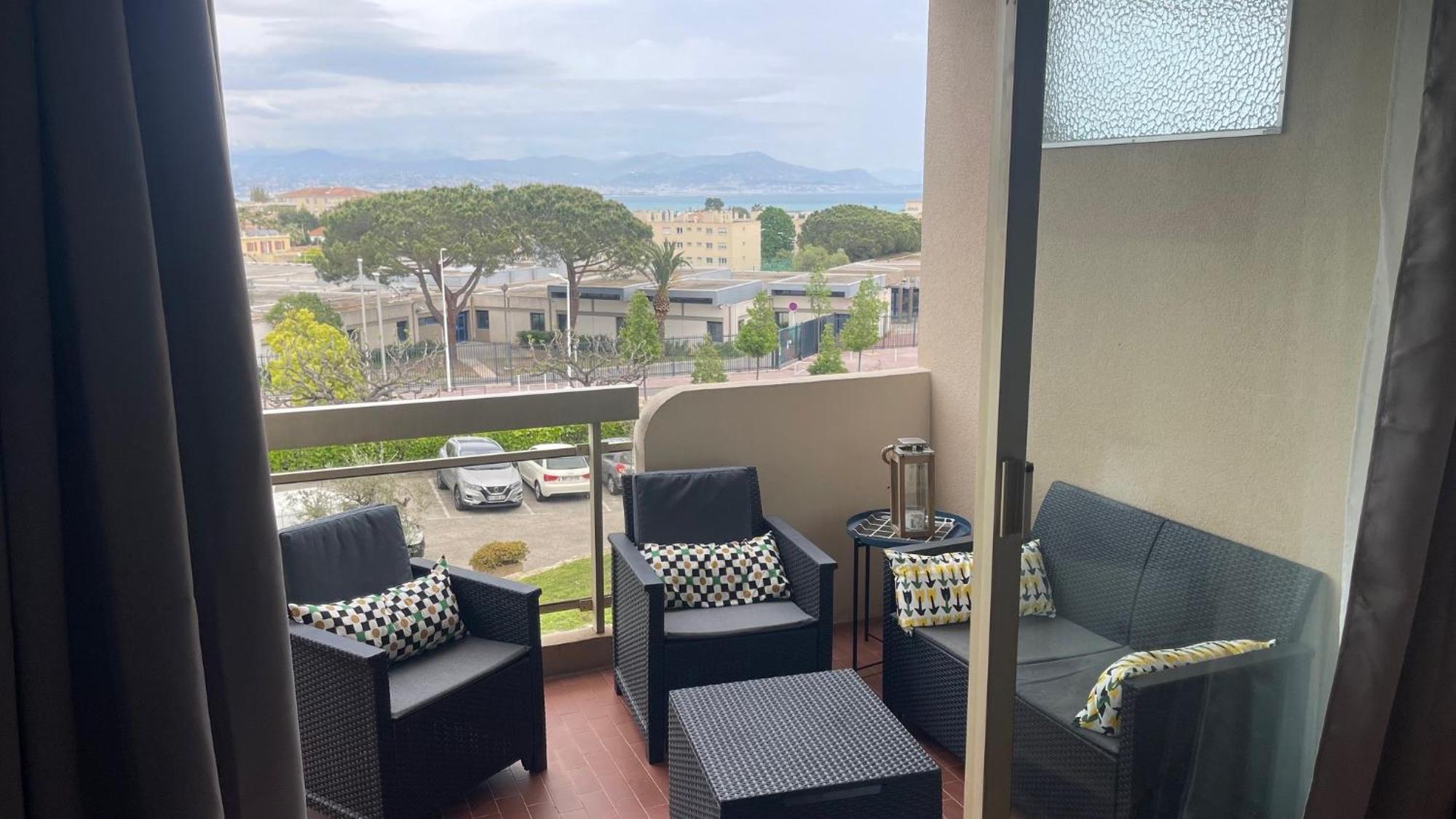 Joli Studio Vue Mer, Piscine, Tennis, Parking Antibes Kültér fotó